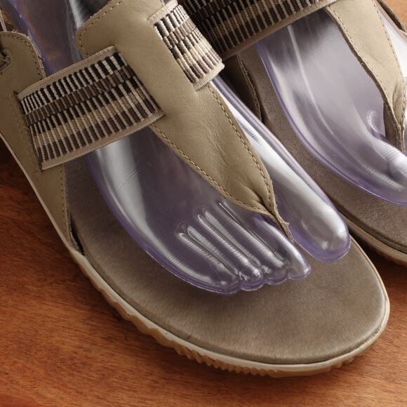 Sorel Sandals Womens SZ 11 Sage Out N About Thong Flat Back Strap Summer Shoes - Picture 4 of 14